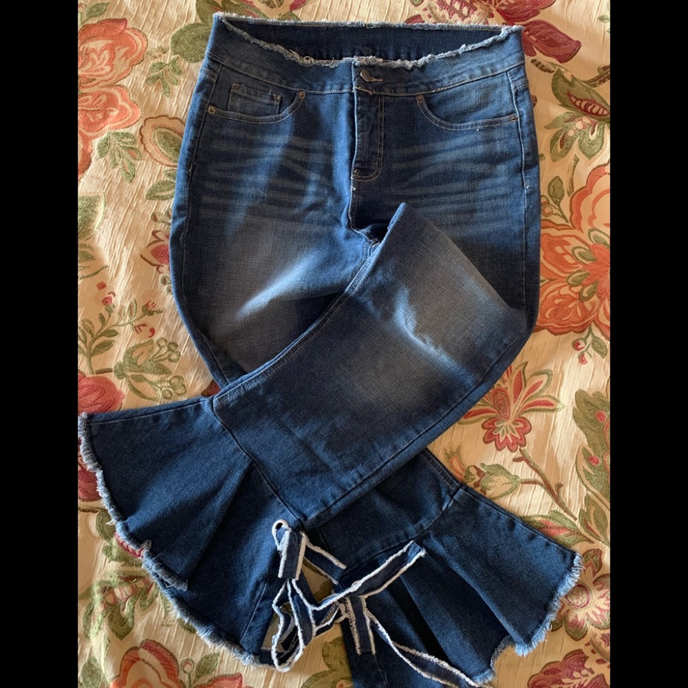 Capri Denim Jeans - Size 8
